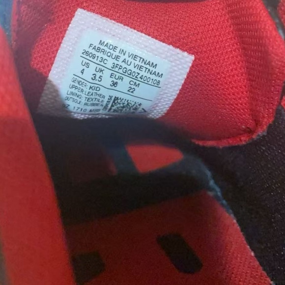 Converse | Chuck Taylor Low Top - Picture 6 of 6